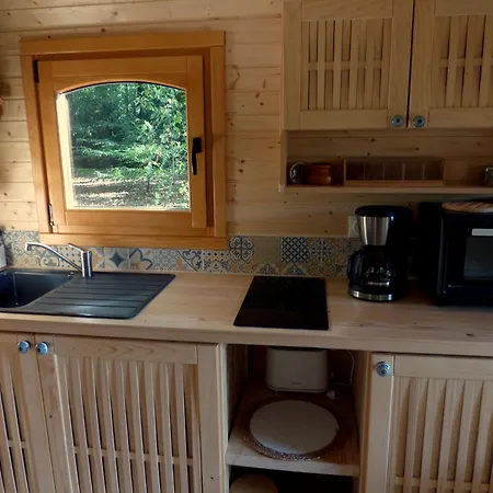 Luxury tent Lesdeuxgeais Sainte-Opportune-du-Bosc